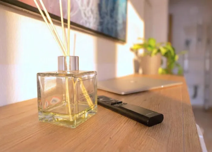 Aparthotel The Sea Wind & Palau